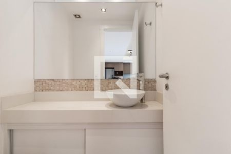 Lavabo de apartamento para alugar com 1 quarto, 54m² em Vila Olímpia, São Paulo