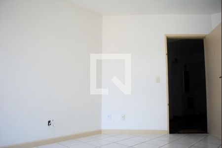 Sala de apartamento para alugar com 3 quartos, 66m² em Imbuí, Salvador