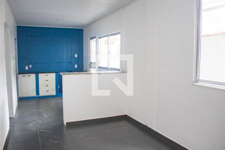 Sala de casa para alugar com 2 quartos, 80m² em Jardim Olavo Bilac, Duque de Caxias