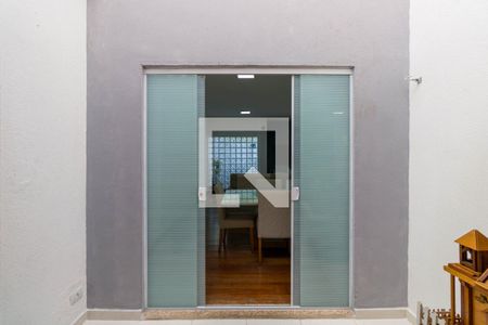 Casa à venda com 310m², 3 quartos e 4 vagas Casa à venda com 310m², 3 quartos e 4 vagasQuarto 1