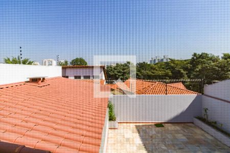 Casa à venda com 310m², 3 quartos e 4 vagas Casa à venda com 310m², 3 quartos e 4 vagasQuarto 3