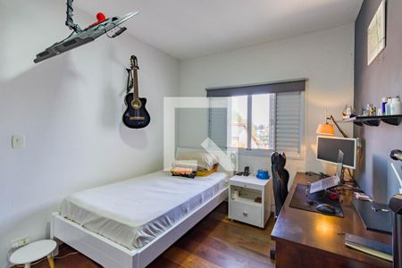 Casa à venda com 310m², 3 quartos e 4 vagas Casa à venda com 310m², 3 quartos e 4 vagasQuarto 2