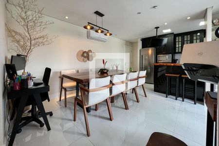 Sala de apartamento à venda com 2 quartos, 70m² em Água Branca, São Paulo