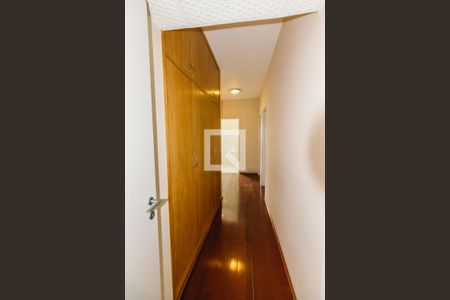 Corredor de apartamento para alugar com 4 quartos, 240m² em Perdizes, São Paulo