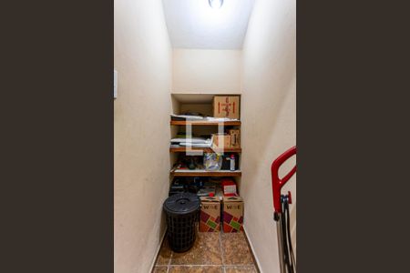 Despensa de casa à venda com 3 quartos, 312m² em Vila Linda, São Bernardo do Campo