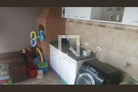 Casa à venda com 2 quartos, 70m² em Vila Galvão, Guarulhos
