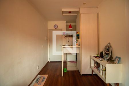 Sala de apartamento para alugar com 2 quartos, 47m² em Parque Rincão, Cotia