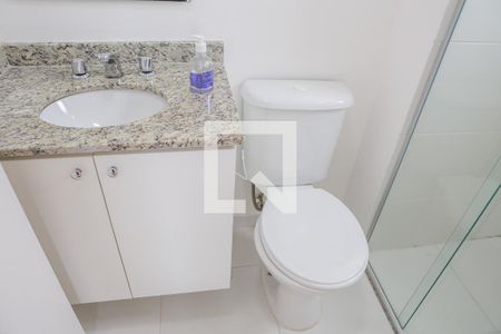 Banheiro da Suíte de apartamento para alugar com 2 quartos, 54m² em Lapa, São Paulo