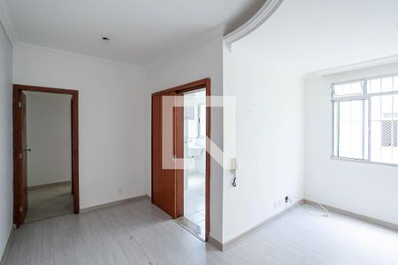 Sala de apartamento para alugar com 2 quartos, 80m² em Manacás, Belo Horizonte