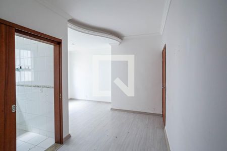 Sala de apartamento para alugar com 2 quartos, 80m² em Manacás, Belo Horizonte