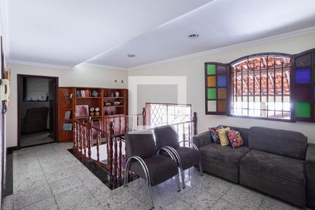 Sala 3 de casa à venda com 8 quartos, 880m² em Copacabana, Belo Horizonte