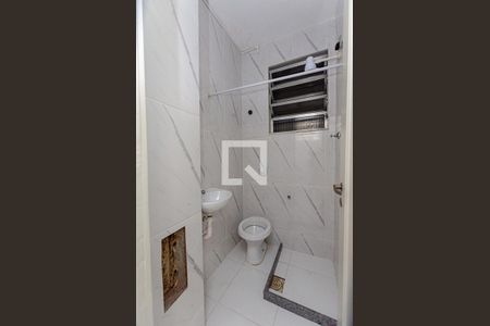 Banheiro de apartamento à venda com 1 quarto, 31m² em Centro, Niterói