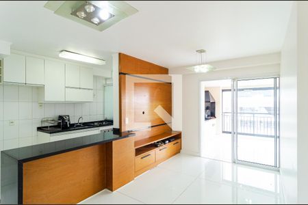 Sala de apartamento para alugar com 3 quartos, 94m² em Jardim Prudência, São Paulo