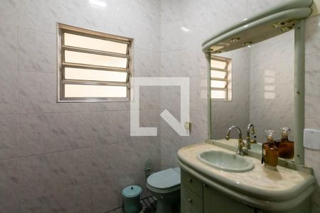 Lavabo de casa para alugar com 4 quartos, 410m² em Jardim Presidente Dutra, Guarulhos