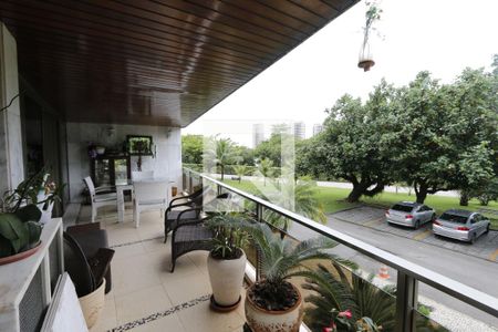 Varanda de apartamento à venda com 4 quartos, 174m² em Barra da Tijuca, Rio de Janeiro