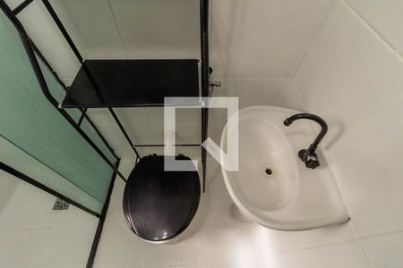Banheiro  de casa de condomínio para alugar com 1 quarto, 33m² em Paraíso, São Paulo