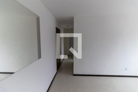 Sala  de apartamento para alugar com 2 quartos, 50m² em Inhaúma, Rio de Janeiro