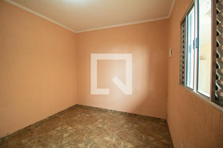 Quarto de casa para alugar com 1 quarto, 40m² em Jardim Carmel, Cotia