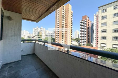 Varanda de apartamento à venda com 4 quartos, 150m² em Perdizes, São Paulo