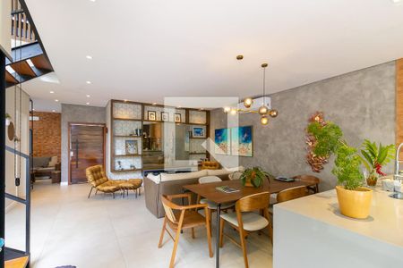 Sala de casa de condomínio à venda com 3 quartos, 280m² em Swiss Park, Campinas