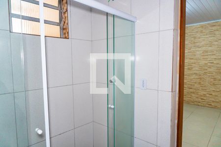 Banheiro da Suíte de casa de condomínio para alugar com 1 quarto, 35m² em Cidade Ademar, São Paulo