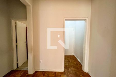 Corredor de apartamento para alugar com 2 quartos, 67m² em Botafogo, Rio de Janeiro