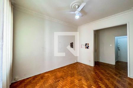 Sala de apartamento para alugar com 2 quartos, 67m² em Botafogo, Rio de Janeiro