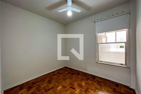 Quarto 1 de apartamento para alugar com 2 quartos, 67m² em Botafogo, Rio de Janeiro