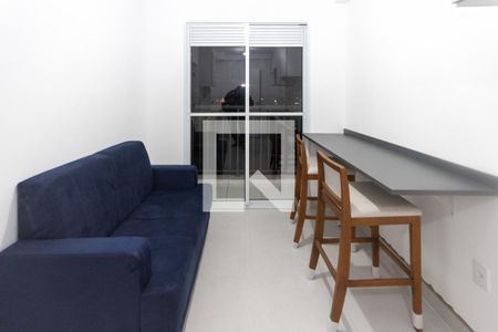Sala/Cozinha de apartamento à venda com 1 quarto, 36m² em Vila Tolstoi, São Paulo