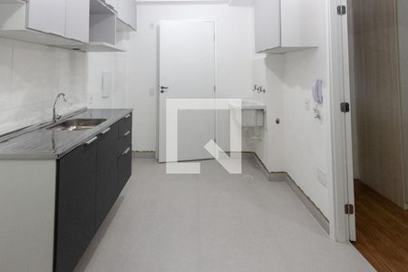 Sala/Cozinha de apartamento à venda com 1 quarto, 36m² em Vila Tolstoi, São Paulo