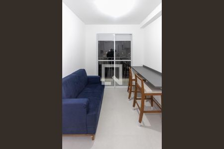 Sala/Cozinha de apartamento à venda com 1 quarto, 36m² em Vila Tolstoi, São Paulo