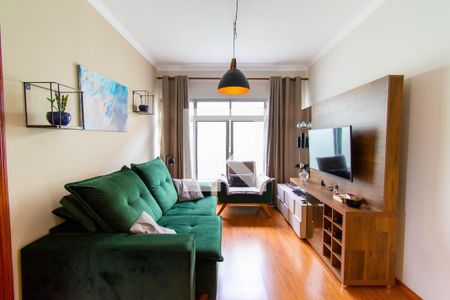 Sala de Estar de casa para alugar com 2 quartos, 180m² em Vila Santo Estéfano, São Paulo