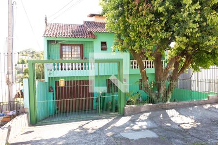 Casa à venda com 0m², 3 quartos e 5 vagas Casa à venda com 0m², 3 quartos e 5 vagasFachada