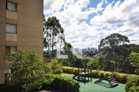 Vista de apartamento à venda com 2 quartos, 56m² em Jardim Maria Rosa, Taboão da Serra