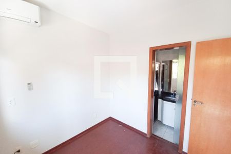 Quarto 2 - Suíte de apartamento à venda com 2 quartos, 60m² em Ouro Preto, Belo Horizonte