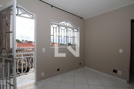 Quarto 1 de casa para alugar com 2 quartos, 64m² em Ceilândia Norte, Brasília