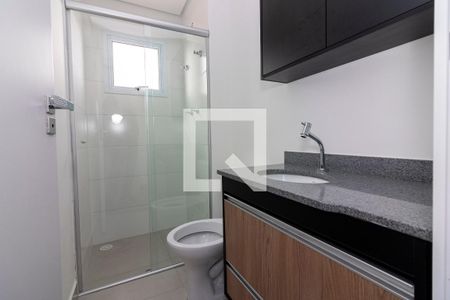 Banheiro de apartamento para alugar com 1 quarto, 43m² em Santa Teresinha, São Paulo