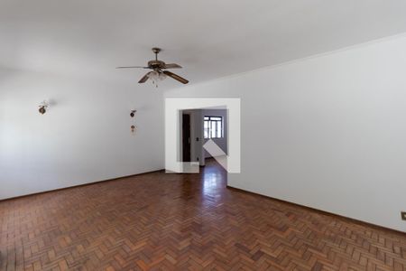 Sala de Estar de casa à venda com 3 quartos, 194m² em Parque São Quirino, Campinas
