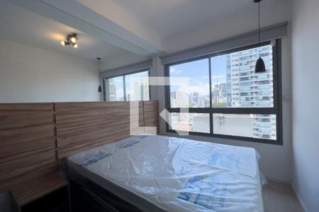 Suíte de apartamento para alugar com 1 quarto, 27m² em Vila Nova Conceição, São Paulo