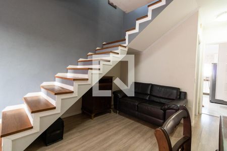 Sala de casa à venda com 4 quartos, 200m² em Jaguaré, São Paulo