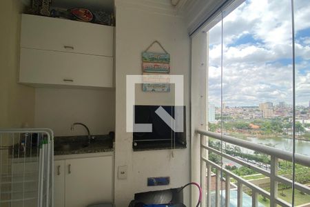 Varanda de apartamento para alugar com 4 quartos, 105m² em Jardim Tupanci, Barueri