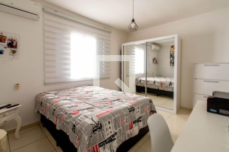 Casa à venda com 180m², 3 quartos e 4 vagas Casa à venda com 180m², 3 quartos e 4 vagasQuarto Suíte 3