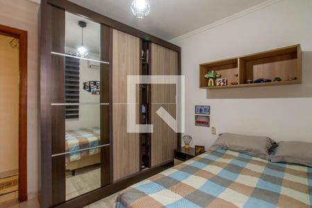 Casa à venda com 180m², 3 quartos e 4 vagas Casa à venda com 180m², 3 quartos e 4 vagasQuarto Suíte 2
