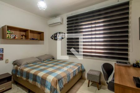 Casa à venda com 180m², 3 quartos e 4 vagas Casa à venda com 180m², 3 quartos e 4 vagasQuarto Suíte 2