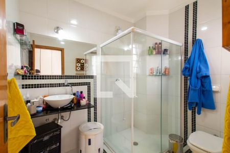 Casa à venda com 180m², 3 quartos e 4 vagas Casa à venda com 180m², 3 quartos e 4 vagasBanheiro da Suíte