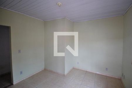 Sala de casa para alugar com 2 quartos, 40m² em Laranjal, São Gonçalo