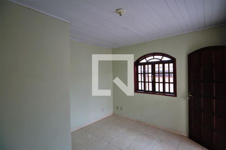 Sala de casa para alugar com 2 quartos, 40m² em Laranjal, São Gonçalo