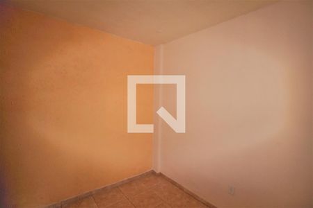 Quarto de casa para alugar com 1 quarto, 40m² em Laranjal, 