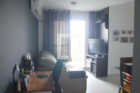 Sala de apartamento à venda com 3 quartos, 70m² em Residencial Parque da Fazenda, Campinas