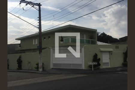Casa à venda com 3 quartos, 200m² em Vila Nova Utinga, São Paulo